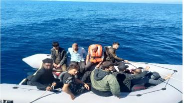 Balıkesir’de Yunan unsurlarının geri ittiği 13 göçmen kurtarıldı